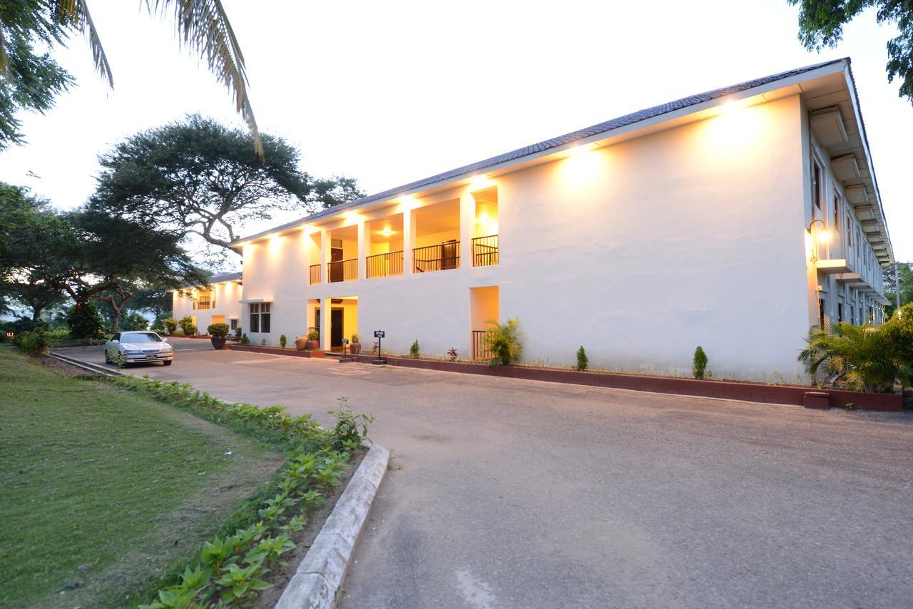 Sakura Inn Bagan Bagian luar foto